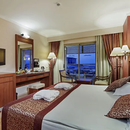 Rezort Alba Royal (adults Only)