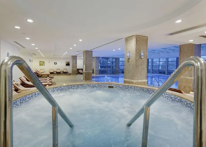 Alba Royal (adults Only)