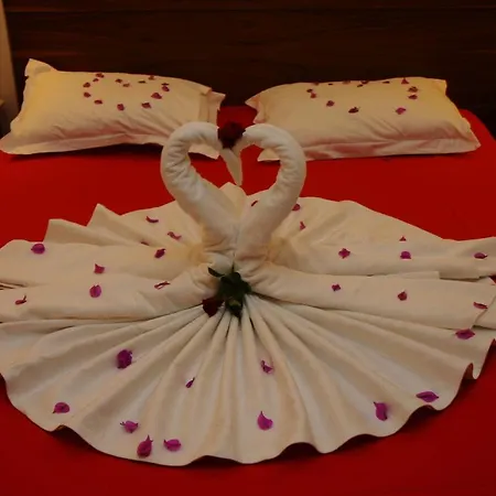 Alba Royal (adults Only) 5* סייד