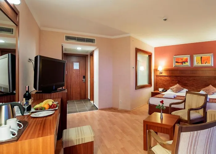 Ośrodek wypoczynkowy Alba Royal (adults Only)