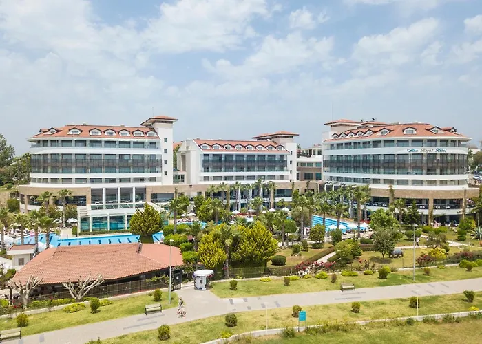 Курортный комплекс Alba Royal (adults Only) 5*